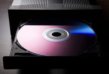 《生化危机4：重制版》敌人AI进化 更加凶猛无比